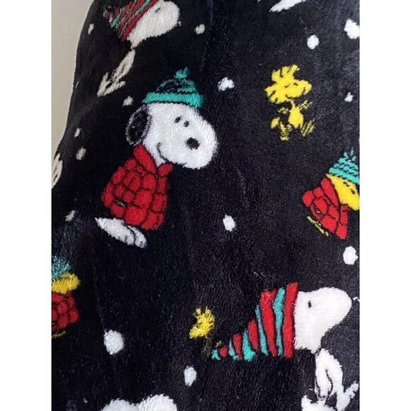 PEANUTS SNOOPY Puffy Coat Puffer Dog Pillow Pet BED Super Soft Christmas 36X27" - Picture 6 of 16